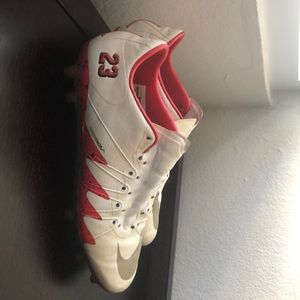 jordan x neymar collab spikes, size 9.5